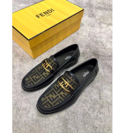 Black shoe Luxurious